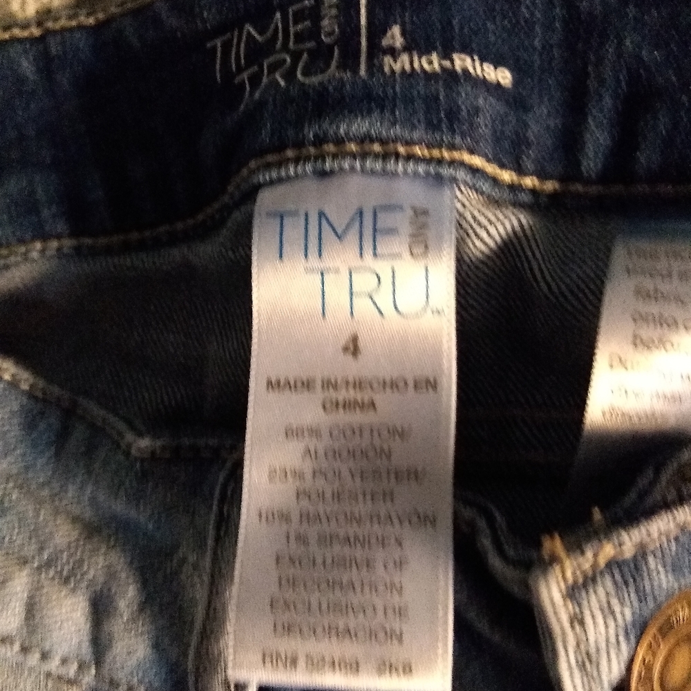 Mid Rise Denim Shorts - Picture 4 of 4